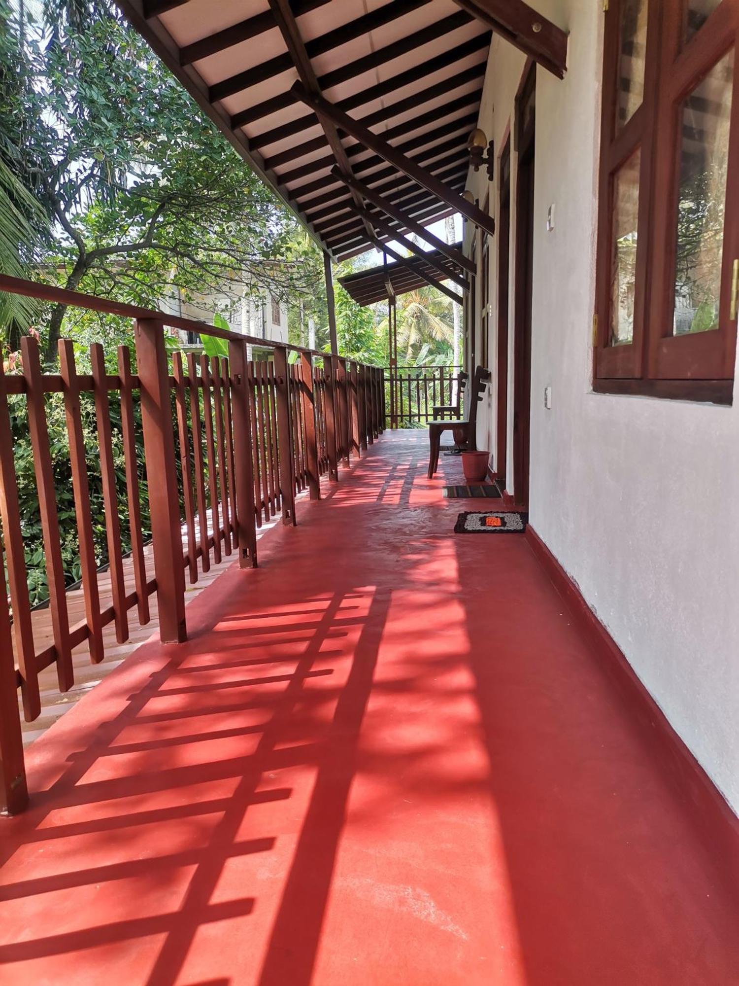 Gold Sand Resort Bentota Esterno foto