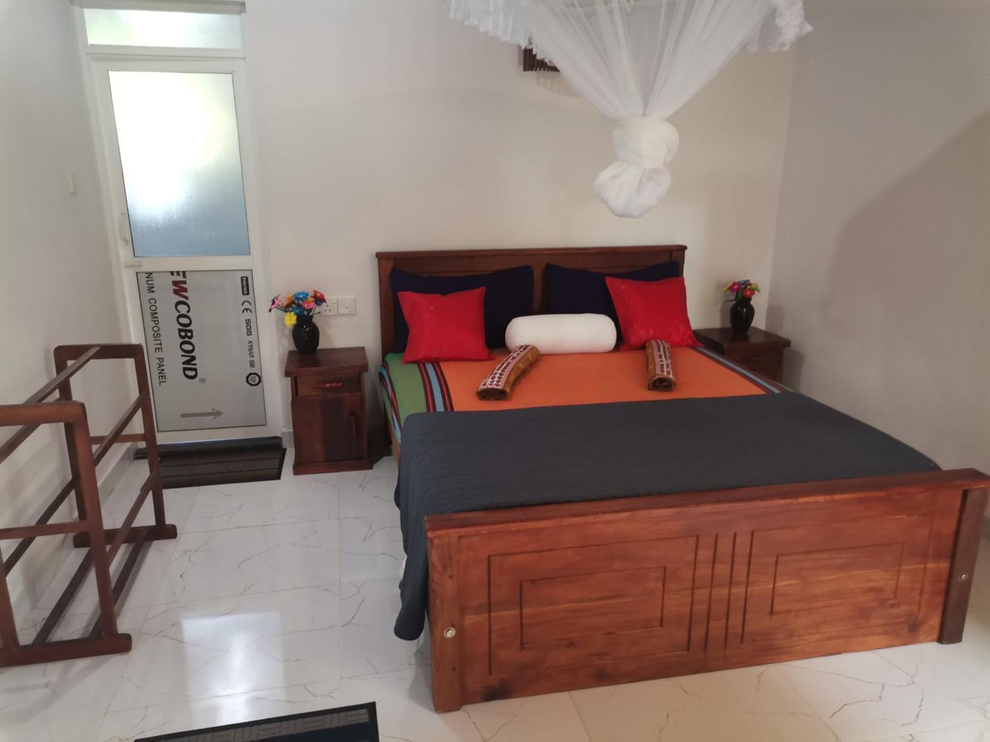 Gold Sand Resort Bentota Esterno foto